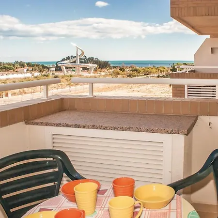 2 Bedroom Stunning In Apartment